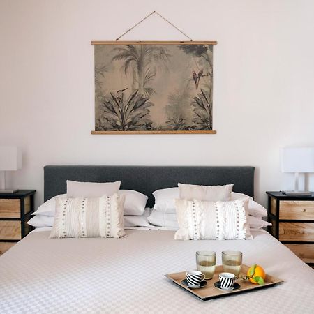 Vicolo Paterno Apartments Палермо Номер фото